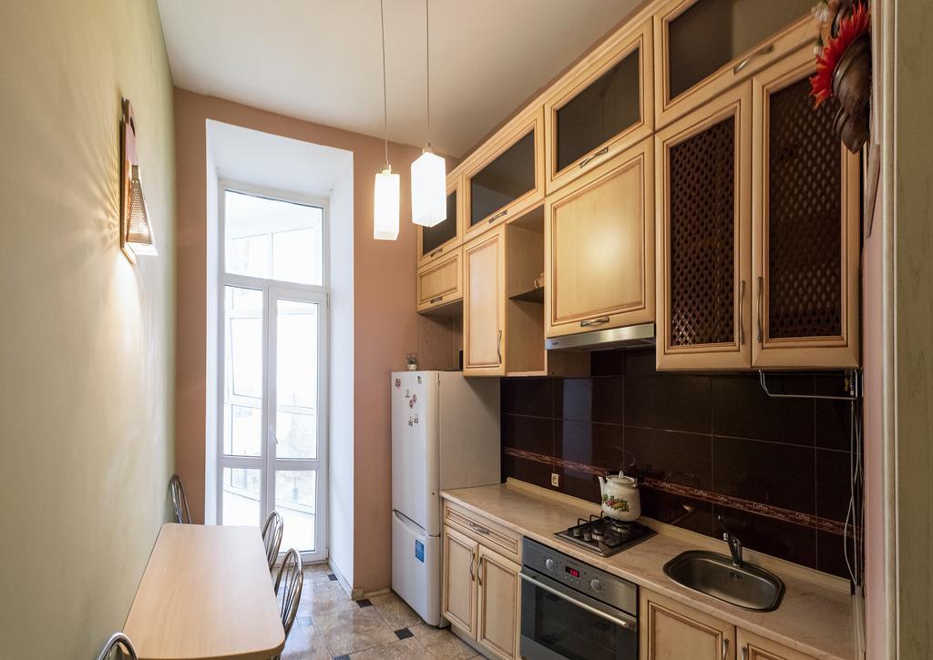 Apartment On Hutsulska 24H Electric Львов Экстерьер фото